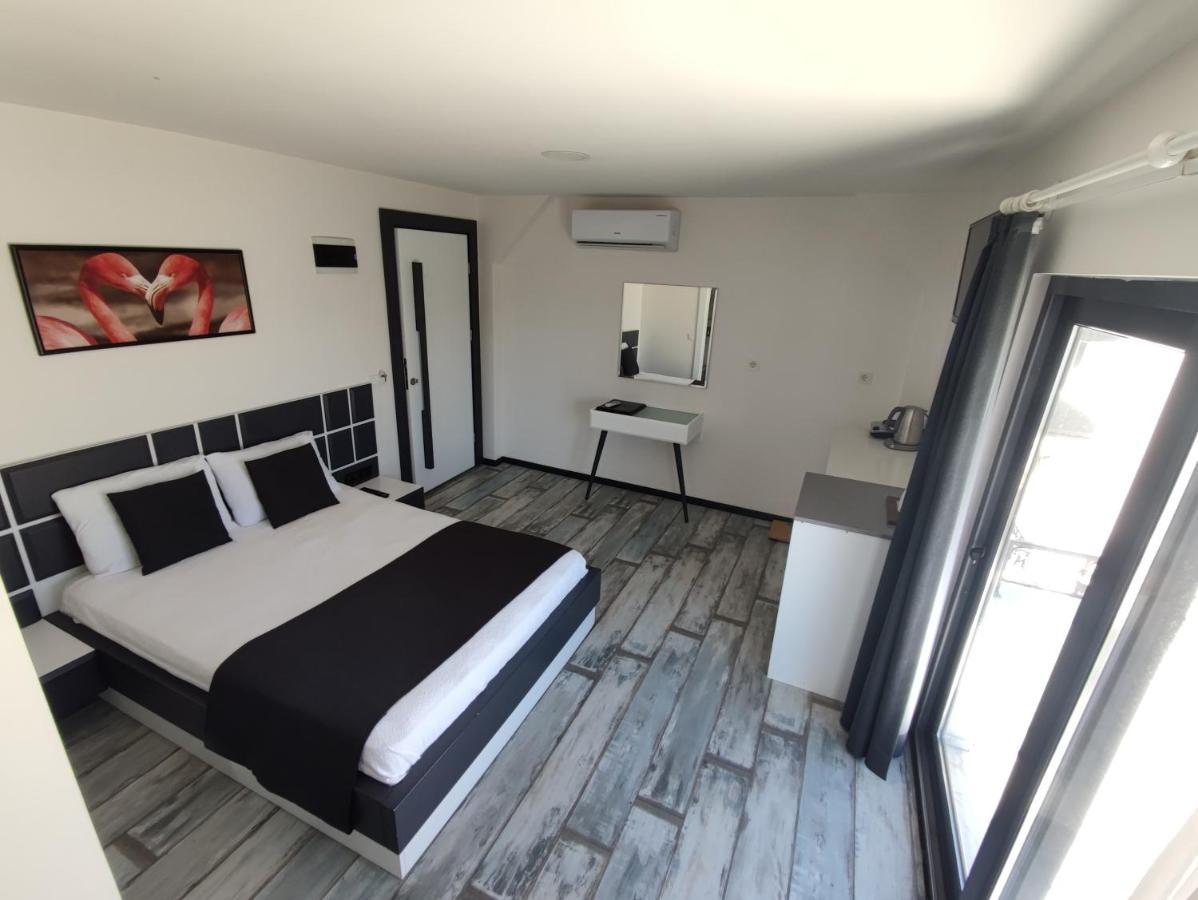 Wb Weekend Otel Bodrum Esterno foto