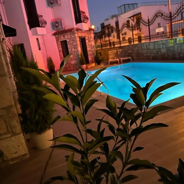 Wb Weekend Otel Bodrum Esterno foto